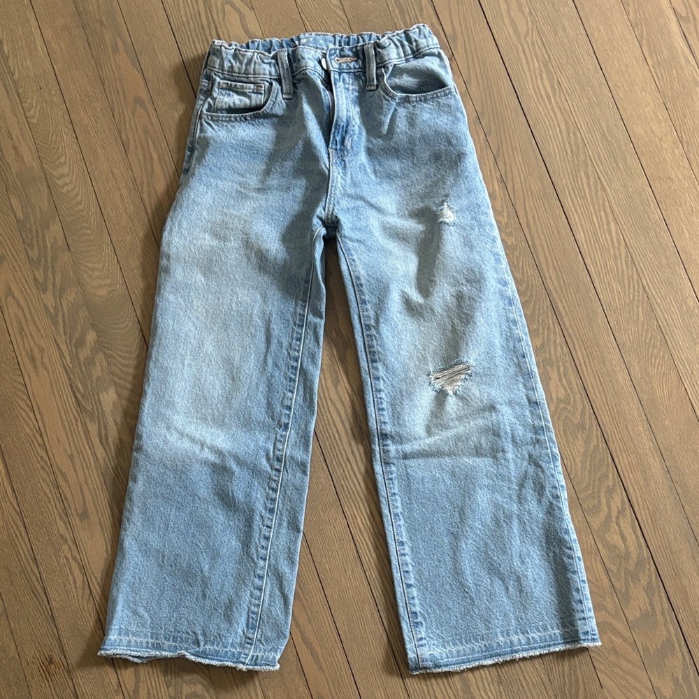 Old Navy Light Wash Straight Jeans